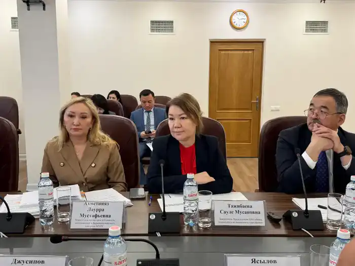 Врачи под защитой: новые правила и бюджет здоровья Атырау