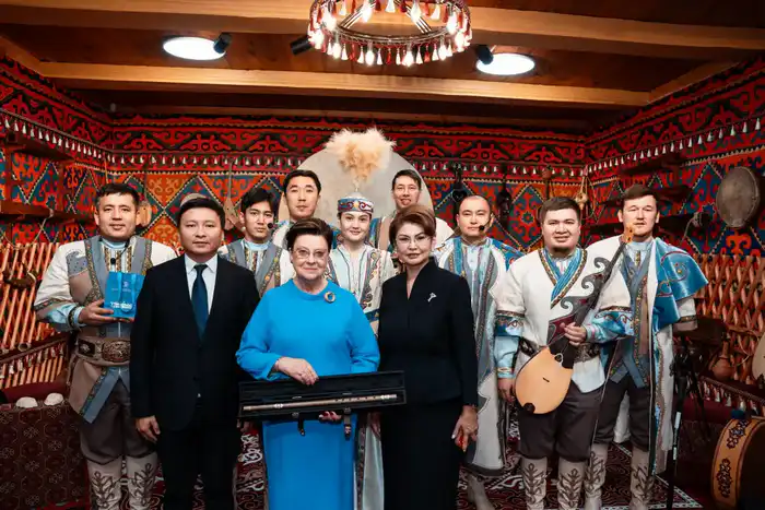 Книжный мост между Казахстаном и Эстонией: уголок эстонской литературы в Нацбиблиотеке Атырау