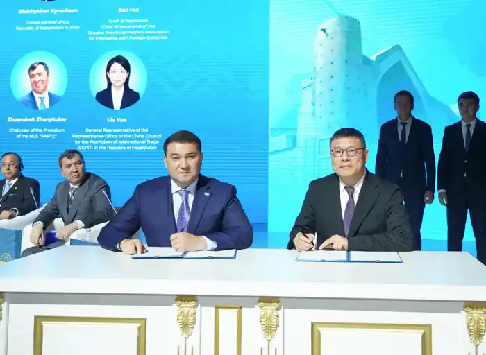 ТҮРКІСТАНДАҒЫ ХАЛЫҚАРАЛЫҚ ИНВЕСТИЦИЯЛЫҚ ФОРУМДА ОБЛЫС ЭКОНОМИКАСЫНА 432,2 МЛРД ТЕҢГЕ ТАРТАТЫН 7 МЕМОРАНДУМҒА ҚОЛ ҚОЙЫЛДЫ (7)