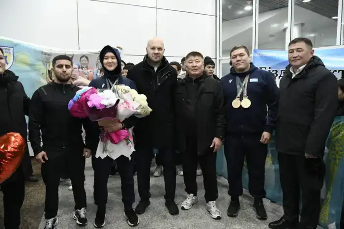 Золотые мечты и серебряные надежды: спортсмены Астаны вернулись с медалями из Токио Атырау