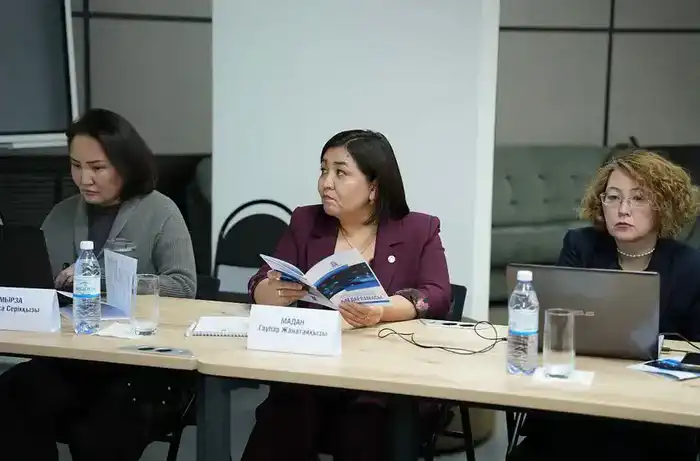 Эксперты обсудили новые направления в языковой политике Казахстана Атырау