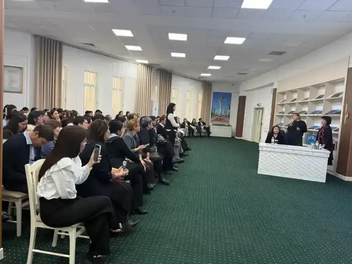 Семинар для сотрудников государственных и ведомственных архивов прошёл в Астане (2)