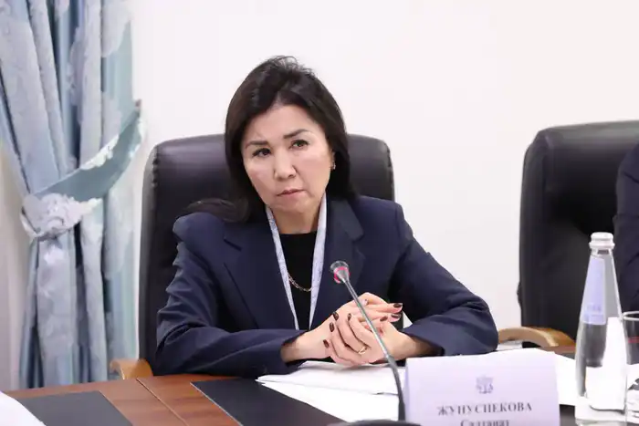 Обсуждение судебной защиты прав человека в Академии правосудия: шаг к улучшению доверия к судебной системе Атырау