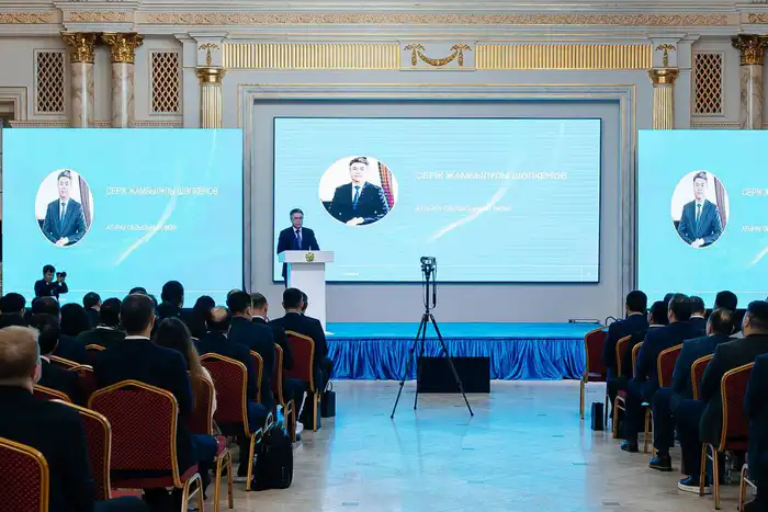 В Атырау прошёл форум по проекту ГСК, организованный ТОО «KMG PetroChem» в сотрудничестве с компаниями Tecnimont, Consolidated Contractors Company (CCIC) и отраслевой ассоциацией PetroCouncil. Мероприятие собрало представителей нефтегазовой отрасли страны Атырау