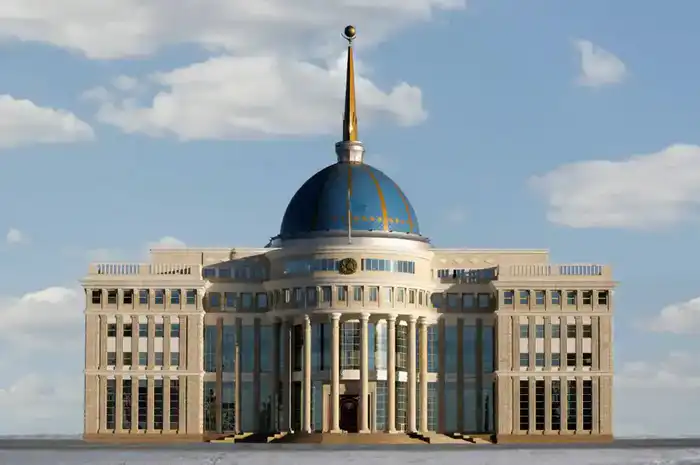 Награждение Елены Рыбакиной орденом "Барыс" III степени подчеркивает значимость спортивных достижений для национальной идентичности Казахстана. Атырау