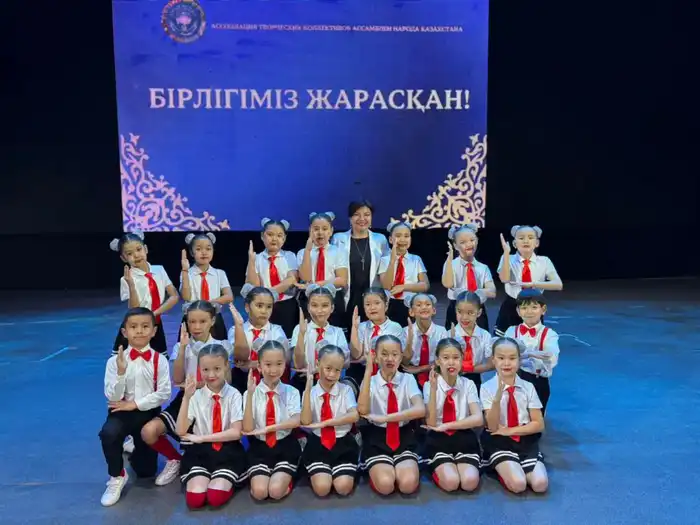 Танцевальная студия «Жас сарбаз» заняла первое место в номинации «Современный танец» на республиканском фестивале в Астане. Атырау