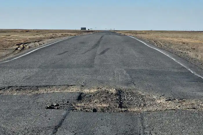 Путешествие по пустым небесам: как добраться из Атырау в Уральск без авиарейсов и поездов Атырау