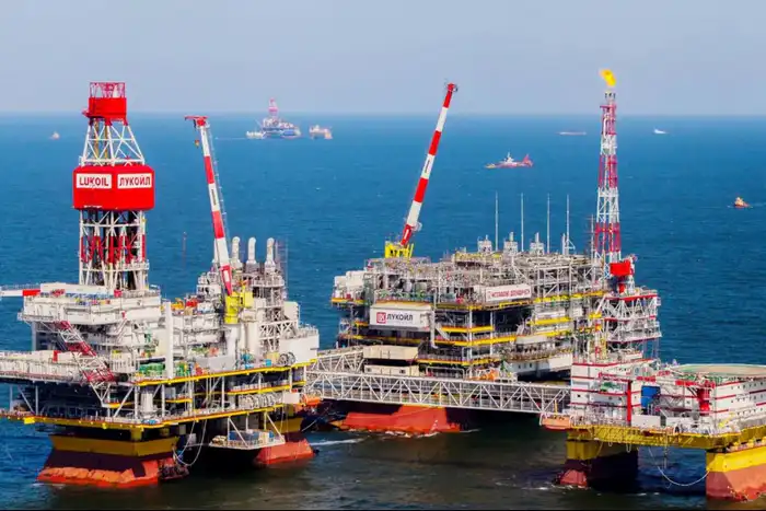 Lukoil International освобожден от санкций Британским минфином до февраля 2026 года, лицензия действует до 26 февраля 2026 года Атырау