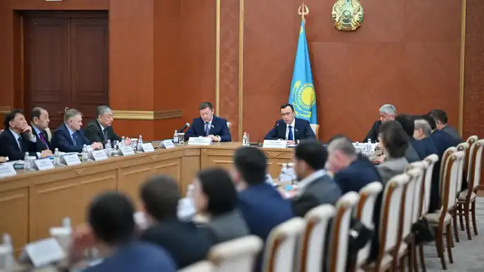 Обсуждение реализации президентских поручений в Карагандинской области: влияние на местное законодательство и индустриальное развитие Атырау
