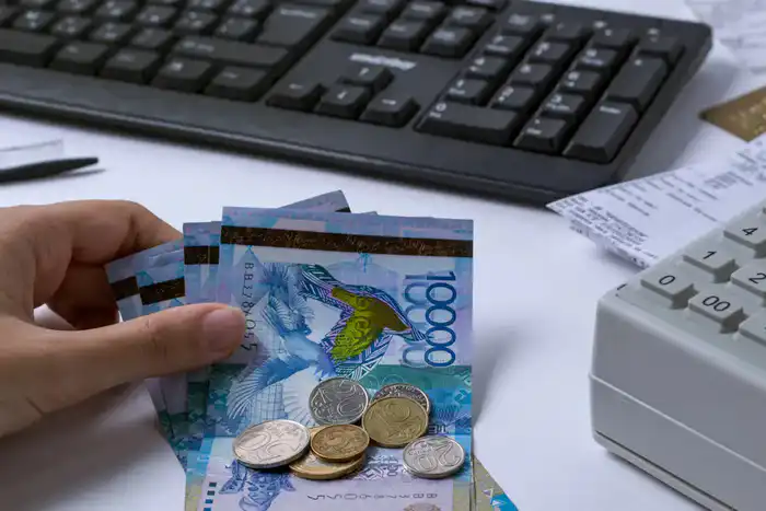 Налоговики будут по-новому выявлять доходы казахстанцев