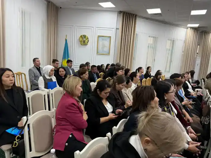 Семинар для сотрудников государственных и ведомственных архивов прошёл в Астане (3)