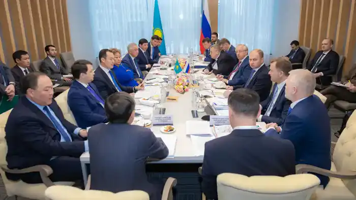 Казахстан и Россия обсудили ключевые вопросы сотрудничества на заседании Межправкомиссии (5)