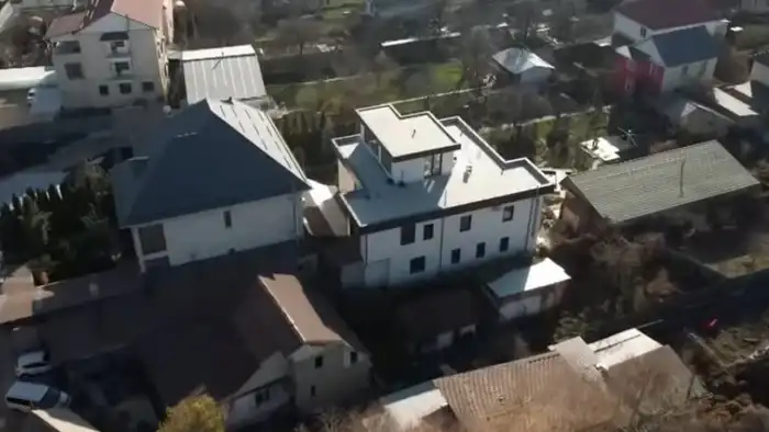 Алматинка под угрозой потери дома из-за ошибки замерщика Атырау