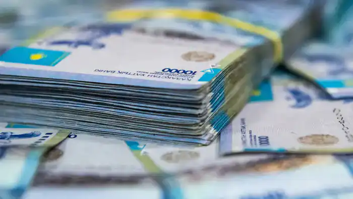 Зарплата или инфляция: кто победит в Казахстане? Атырау