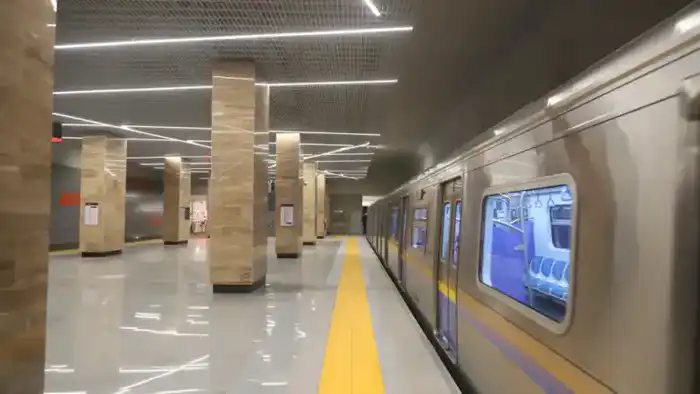 Установка платформенных дверей в алматинском метро: шаг к повышению безопасности и комфорту пассажиров Атырау