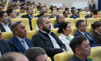 Диалог с будущим: аким Марат Ахметжанов делится видением развития Бурабайского района