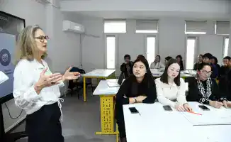 Уроки, которые меняют: Клеа Фернандез в Абае