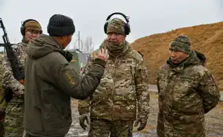 Современные методы ведения боя: инструкторы Сухопутных войск формируют стальные характеры бойцов
