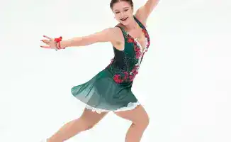 Софья Самоделкина второе место NHK Trophy 2025 Осака фигурное катание