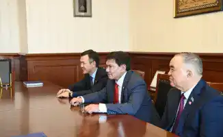 Сотрудничество власти и политических партий как основа для социальных реформ в Казахстане