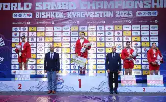 Карагандинские спортсмены успешно выступили на чемпионате мира по самбо, завоевав золото и три бронзы