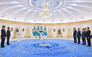 Касым-Жомарт Токаев поздравил Геннадия Головкина с избранием президентом World Boxing и вручил орден 'Барыс' I степени