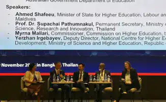 Казахстан активно участвует в международном сотрудничестве по признанию квалификаций на сессиях UNESCO, подчеркивая важность цифровизации и региональных связей.