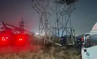 В Алматы несколько микрорайонов остаются без электричества после аварийного отключения, произошедшего вечером 13 ноября. Жители испытывают неудобства из-за отсутствия света.