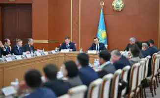 Обсуждение реализации президентских поручений в Карагандинской области: влияние на местное законодательство и индустриальное развитие