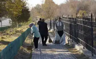 Участие сообщества в субботнике в Казыгурте: коллективные усилия по улучшению экологии