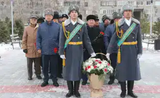 Почтение памяти Газиза Байтасова в Павлодаре