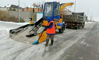 Акимат Астаны призывает жителей к осторожности в условиях снегопада