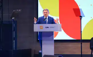 Министр науки и высшего образования РК Саясат Нурбек на QS Eurasia Forum 2025 в Ташкенте: обсуждение академической мобильности и международного сотрудничества.