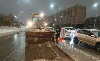 Снег не ждет: 1 143 машины в ночной борьбе!