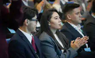 Форум в Уральске: новые идеи для популяризации рабочих профессий и волонтерства среди молодежи