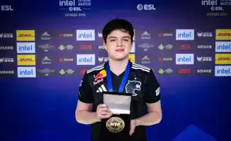Казахстанец Даниил 'molodoy' Голубенко стал чемпионом турнира IEM Chengdu 2025, выиграв приз в один миллион долларов, выступая за бразильскую команду Furia.
