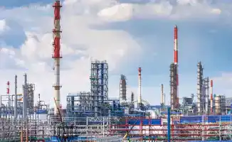 Оренбургский НПЗ приостановил работу на неделю из-за дронов и модернизации