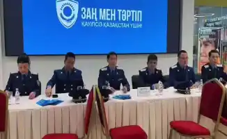 Бесплатная юридическая помощь в Атырау: жители получили поддержку и советы от специалистов на правовой акции