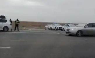 На трассе Атырау – Астрахань: праворульные автомобили в ловушке без объяснений