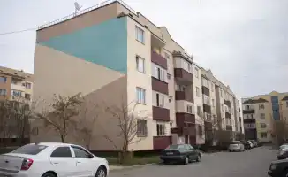 Алматинцы на грани: фундамент под угрозой обрушения!