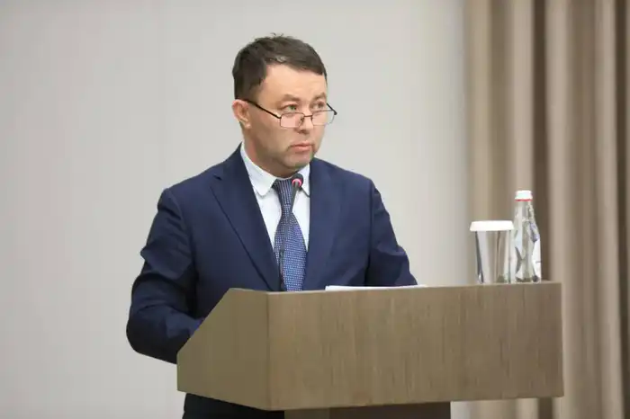 Глава региона раскритиковал темпы работ по модернизации вокзалов Атырау