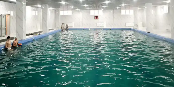 Открытие новой ледовой арены в микрорайоне Жас Өркен: старт массового спорта Атырау