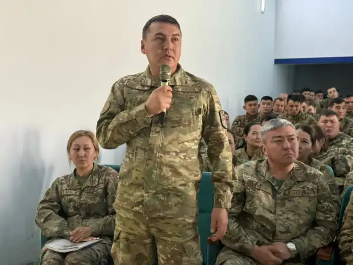 Финансовый компас: как семинары Агентства направили военнослужащих к грамотному управлению деньгами Атырау