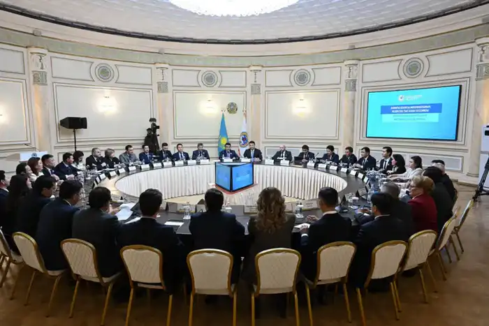 Бюджет Алматы на 2026-2028 годы утвержден депутаты маслихата Атырау