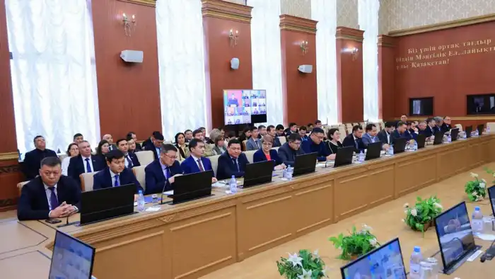 Трёхлетний бюджет Карагандинской области: акцент на социальные нужды и долгосрочное развитие Атырау