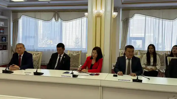 Астана отметила 140-летие Мыржакыпа Дулатулы Атырау