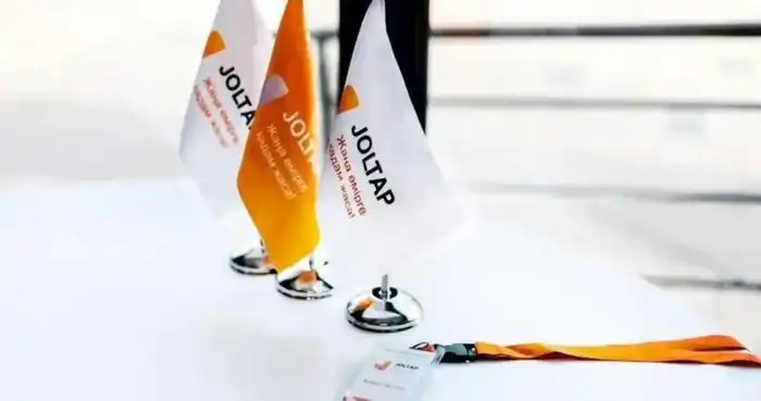 Преодоление трудностей: проект JOLTAP поддержал многодетную маму в поиске работы через обучение шитью Атырау