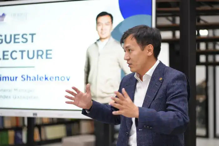 Генеральный директор Yandex Qazaqstan обсудил технологические тренды со студентами (2)
