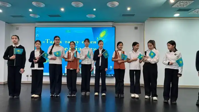 Интеллектуальные игры в Астане: молодежь проверяет знания об истории Казахстана в честь Дня Независимости Атырау