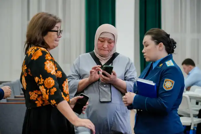 В Астане прошла акция «Народный юрист» с бесплатной юридической помощью Атырау